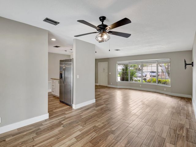 Home for sale at 625 Sunshine Drive - photo 5949590