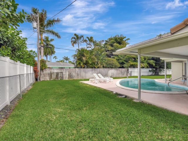 Home for sale at 625 Sunshine Drive - photo 5949599