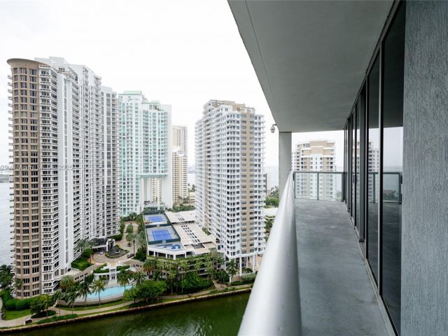 Apartment for sale  Unit #2102 - photo 5614873