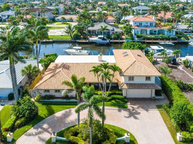 Home for sale at 946 Eve Street - photo 5880061