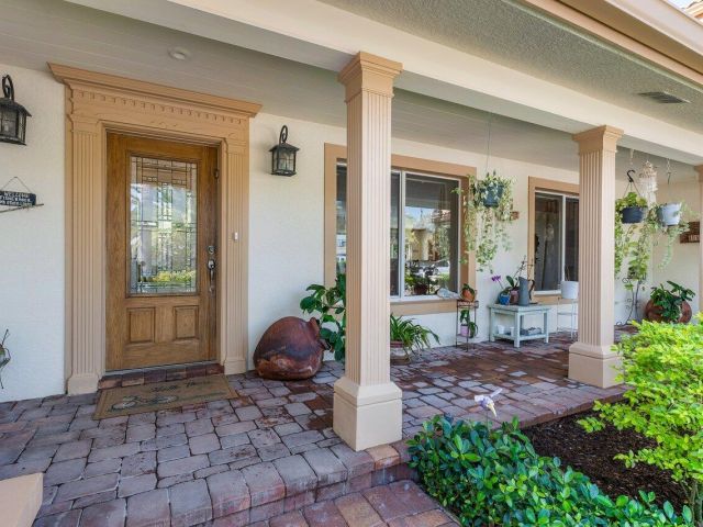 Home for sale at 946 Eve Street - photo 5880067