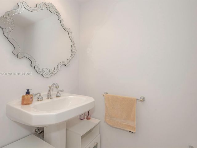 Apartment for sale  Unit # - photo 5687055