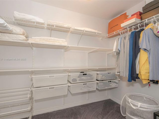 Apartment for sale  Unit # - photo 5687056