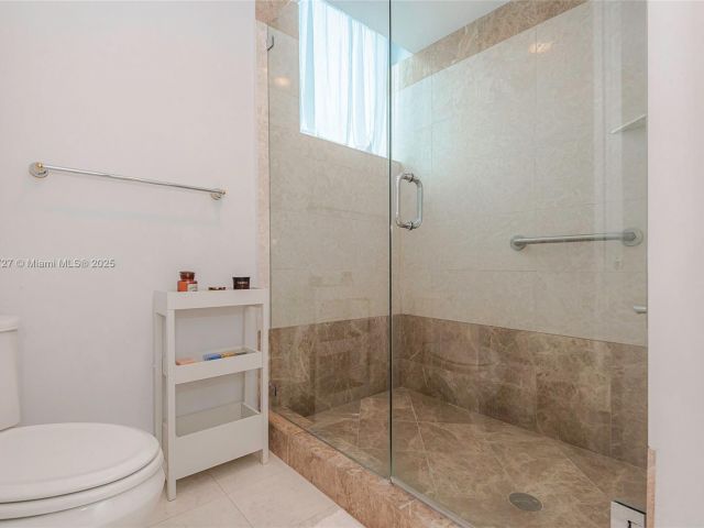 Apartment for sale  Unit # - photo 5687057