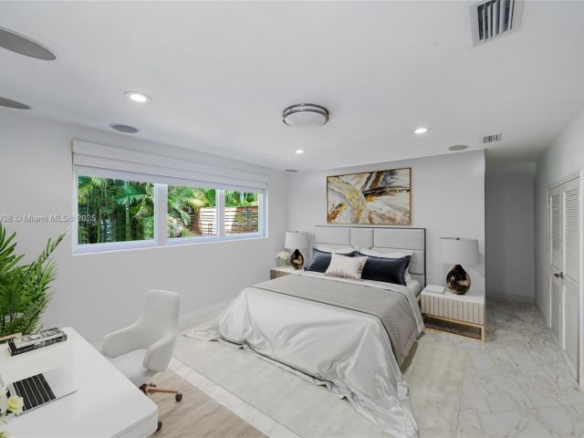 Home for sale at 530 Sabal Palm Rd - photo 5831700