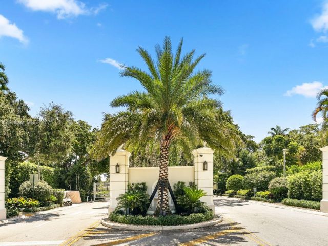 Home for sale at 530 Sabal Palm Rd - photo 5831708