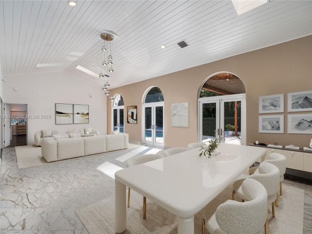 Home for sale at 530 Sabal Palm Rd - photo 5831709