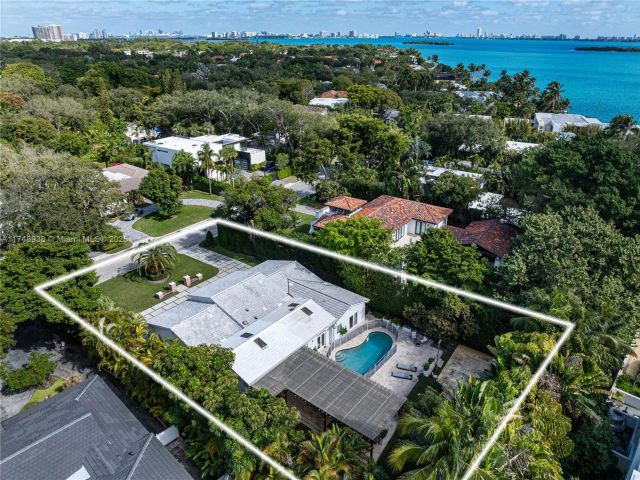 Home for sale at 530 Sabal Palm Rd - photo 5831711