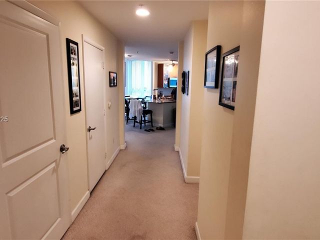 Apartment for sale  Unit #701 - photo 6012626