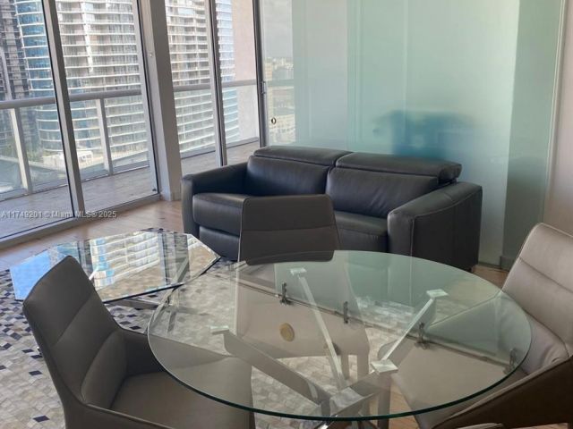 Apartment for sale  Unit #2603 - photo 5615882