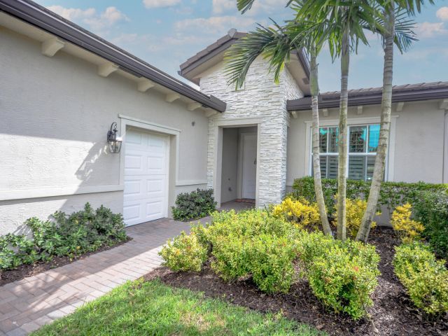 Home for sale at 10536 Starling Way - photo 5749517