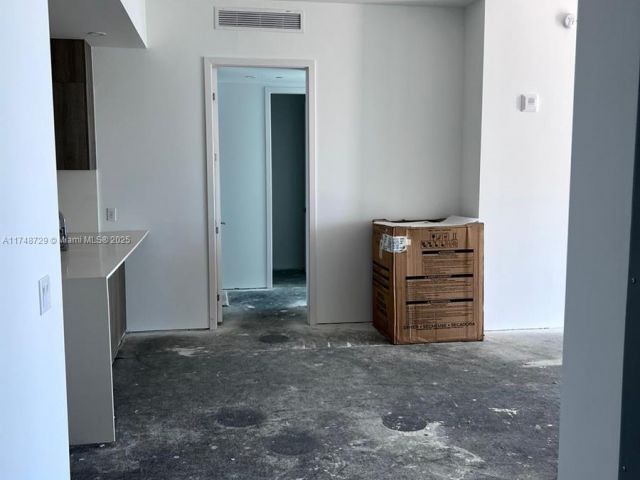 Apartment for sale  Unit #1004 - photo 6064931