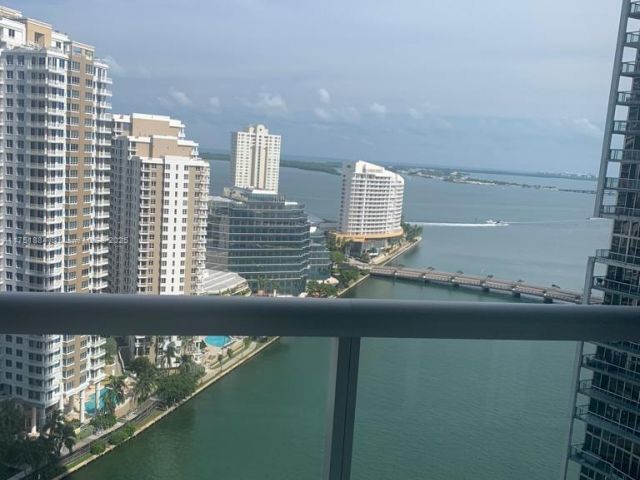 Apartment for rent  Unit #2405 - photo 5613808