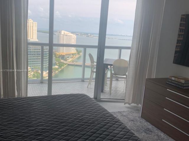 Apartment for rent  Unit #2405 - photo 5613812