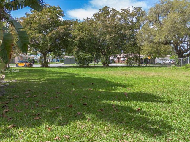 Home for sale at 11701 W Biscayne Canal Rd - photo 5970698