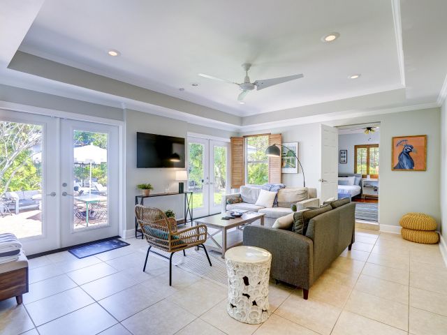 Home for rent at 411 26th Street - photo 6533966