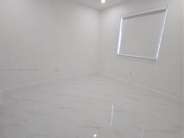 Home for sale at 17812 SW 144th Ave - photo 6135506