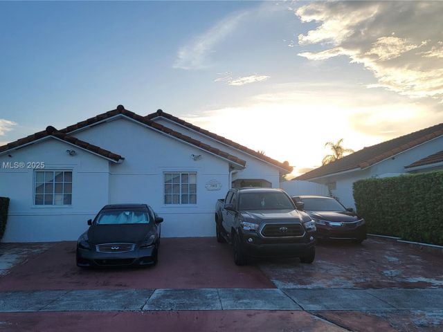 Home for sale at 17812 SW 144th Ave - photo 6135514