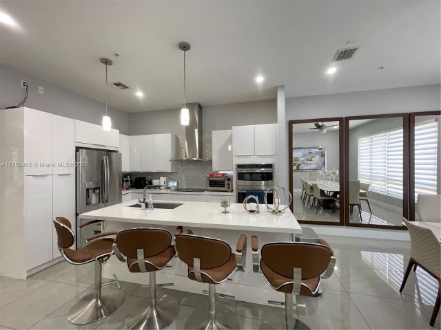 Home for sale at 6651 NW 105th Pl 6651 - photo 5585997