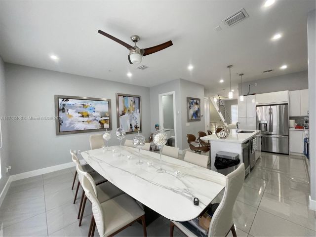 Home for sale at 6651 NW 105th Pl 6651 - photo 5585998