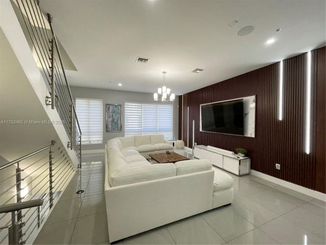 Home for sale at 6651 NW 105th Pl 6651 - photo 5586005