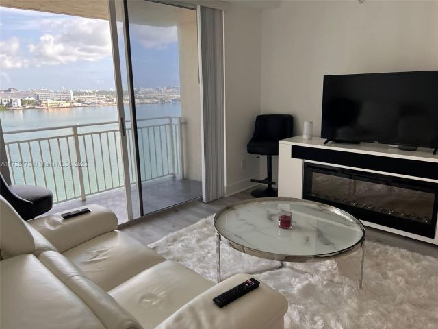 Apartment for rent  Unit #1913 - photo 5624860