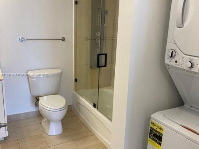 1-bedroom condo for sale in Miami - 1750 N Bayshore Dr 3112 - MondialRealty