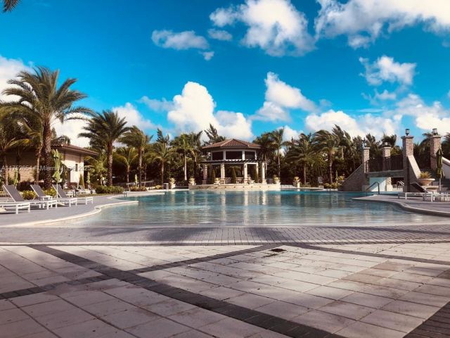 Home for sale at 9831 NW 88th Ter - photo 5585043