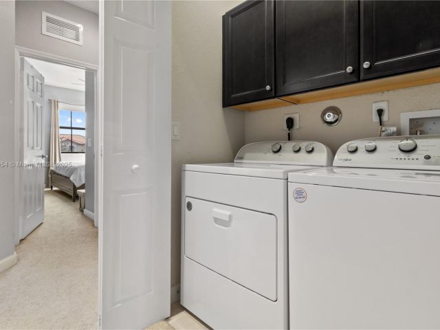 Home for sale at 9831 NW 88th Ter - photo 5585048