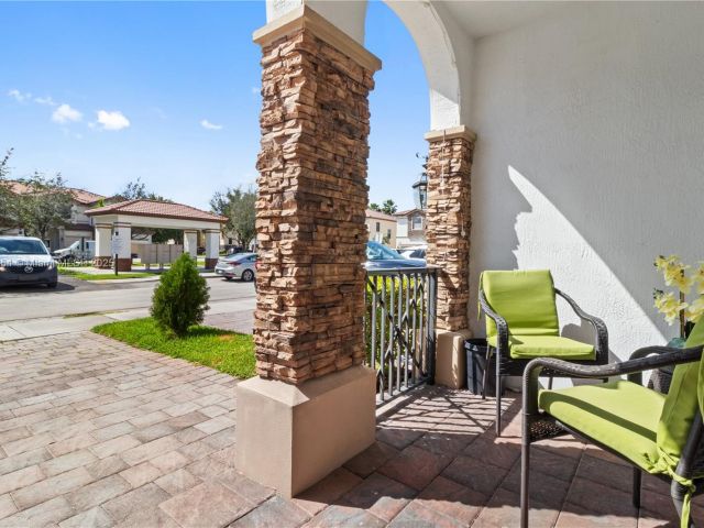 Home for sale at 9831 NW 88th Ter - photo 5585056