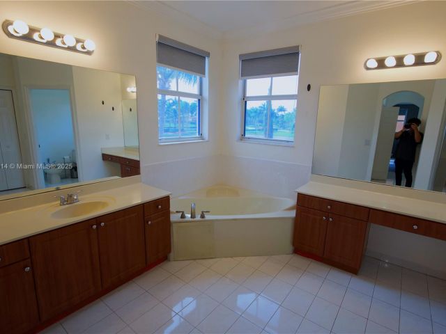 Home for rent at 2631 SW 153rd Path 2631 - photo 5962452