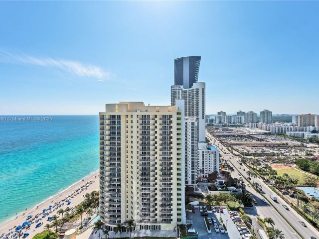 Apartment for sale  Unit #2003 - photo 5668581