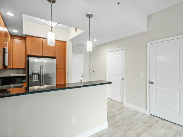 Apartment for sale  Unit #1011 - photo 5988205