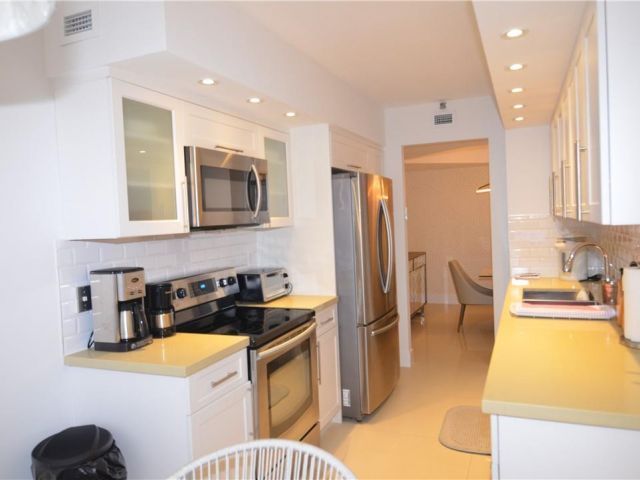 Apartment for rent  Unit #7-L - photo 5562906