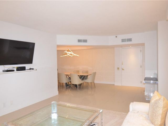 Apartment for rent  Unit #7-L - photo 5562909