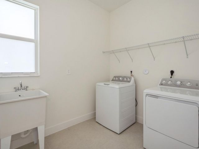 Home for sale at 12290 SW 44th Ct - photo 5890956