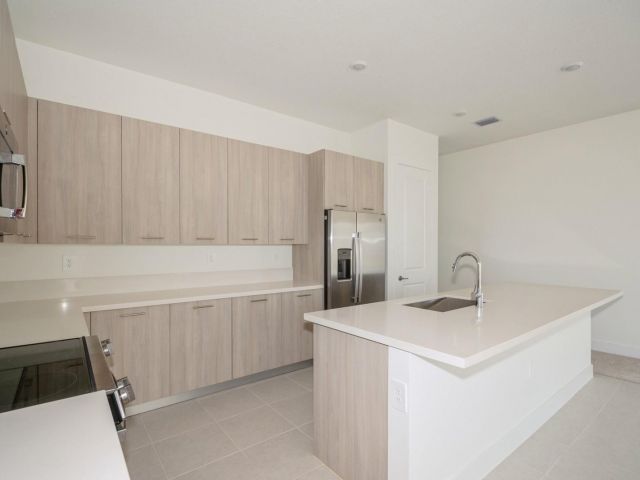 Home for sale at 12290 SW 44th Ct - photo 5890971