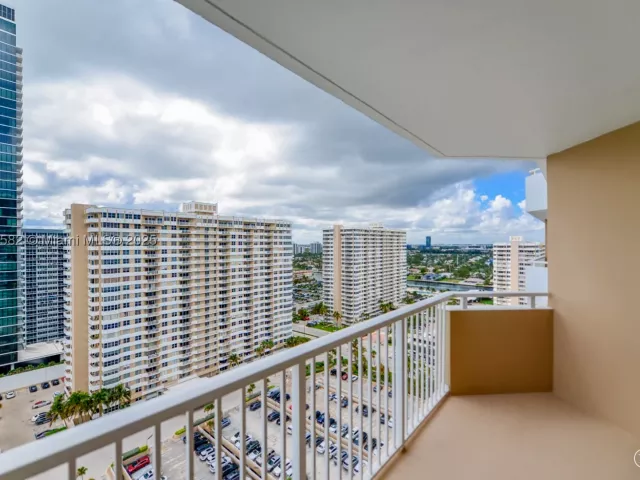 2-bedroom condo for sale in Hallandale Beach - 1950 S Ocean Dr 20L - MondialRealty