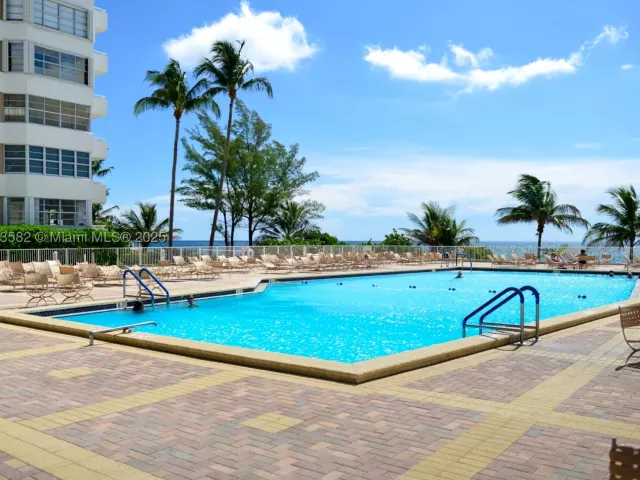 2-bedroom condo for sale in Hallandale Beach - 1950 S Ocean Dr 20L - MondialRealty
