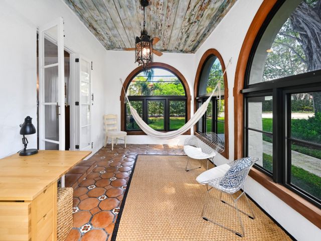 Home for rent at 801 Hibiscus Street - photo 6514145