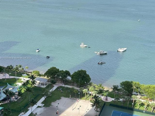 1-bedroom condo for sale in Miami - 1750 N Bayshore Dr 2905 - MondialRealty