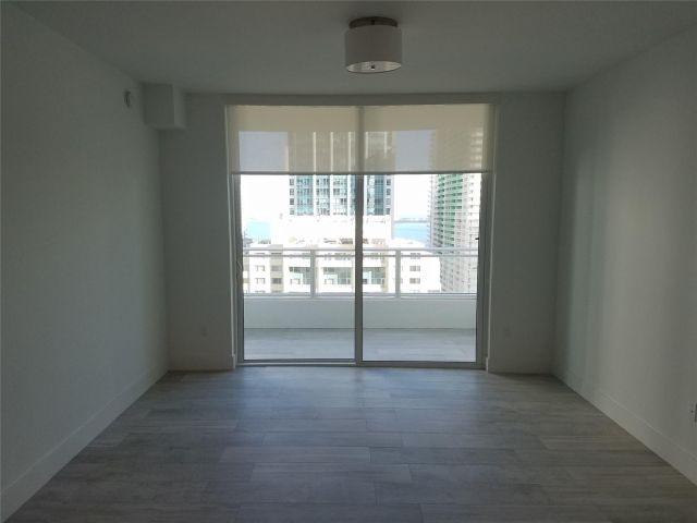 Apartment for sale  Unit #2404 - photo 5622436