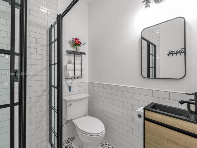 Home for sale at 3164 SW 147th Pl - photo 5840148