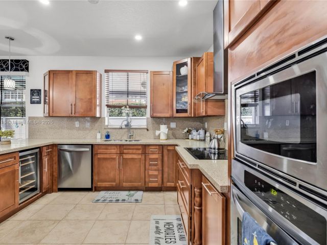 Home for sale at 3164 SW 147th Pl - photo 5840154