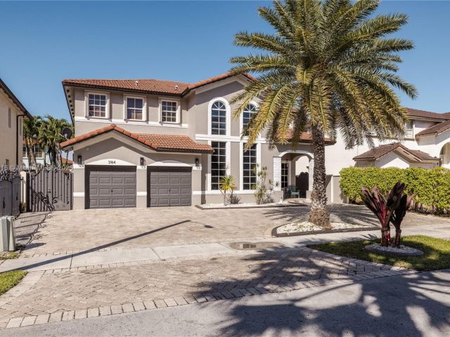 Home for sale at 3164 SW 147th Pl - photo 5840166