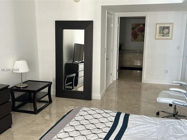 Apartment for rent  Unit #3208 - photo 5672668