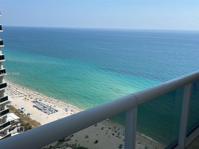 Apartment for rent  Unit #3208 - photo 5672682