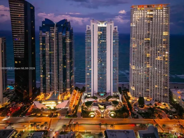 Apartment for sale  Unit #4705 - photo 5670291