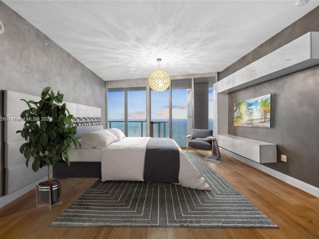 Apartment for sale  Unit #4705 - photo 5670299