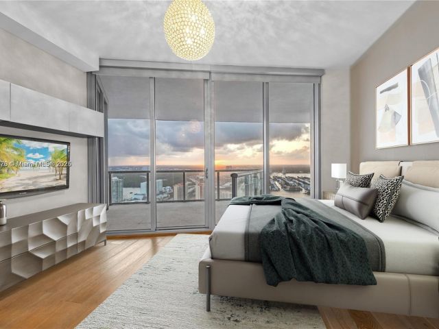 Apartment for sale  Unit #4705 - photo 5670302